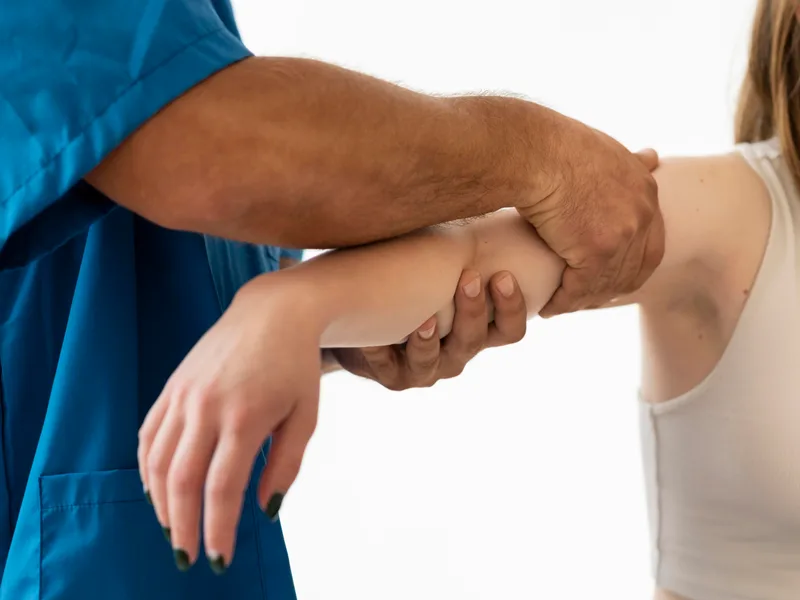 Chiropractic care for elbow pain at ABC Chiropractic in Hudsonville