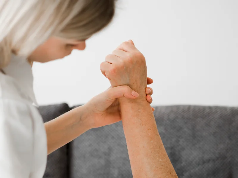 Chiropractic care for neuropathy at ABC Chiropractic in Hudsonville