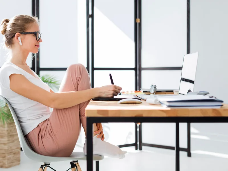 ABC Chiropractic treating poor posture in Hudsonville