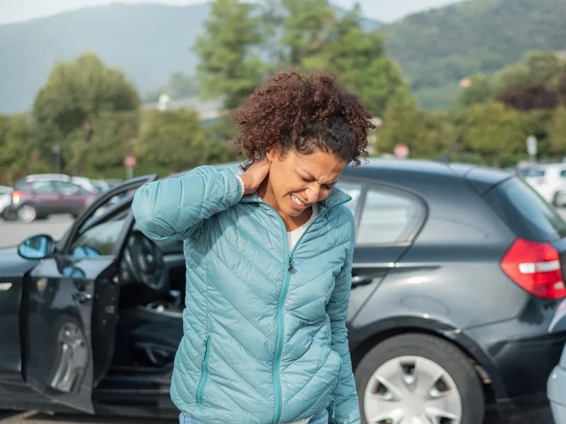 ABC Chiropractic treating whiplash in Hudsonville